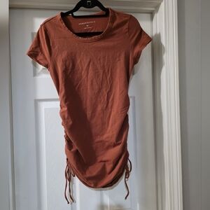 Aeropostale Rust Colored Short Sleeve Side Cinched Stretch Top. XL Bodycon